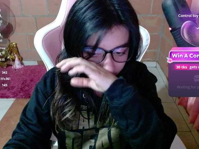 Maggie-Fox live cam on BongaCams