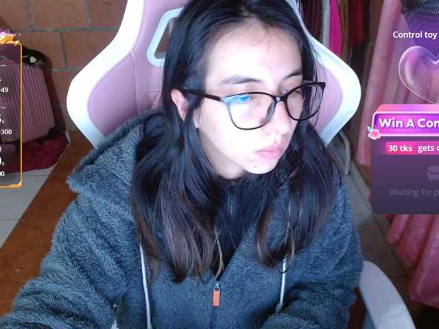 Maggie-Fox live cam on BongaCams
