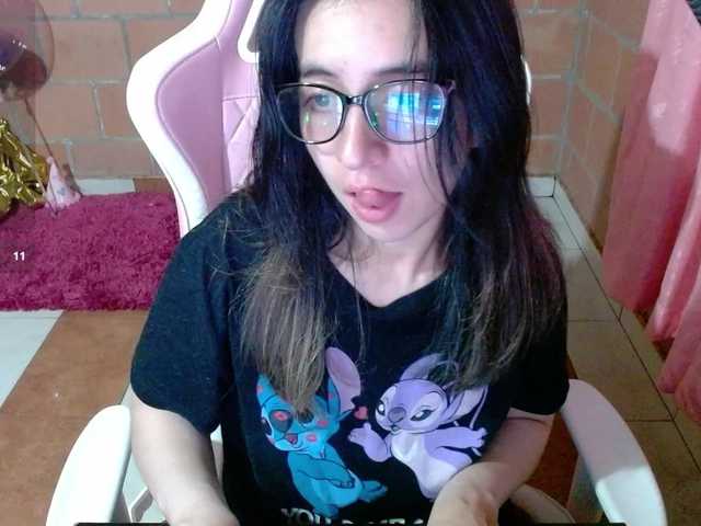 Maggie-Fox live cam on UnifiedCams