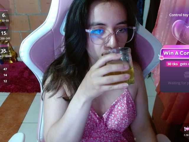 Maggie-Fox live cam on BongaCams