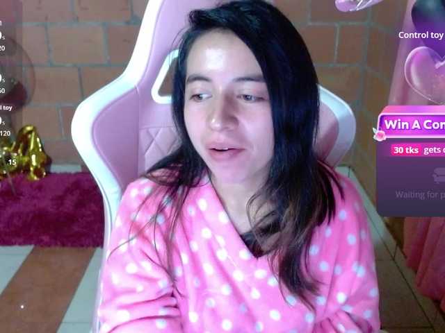 Maggie-Fox live cam on BongaCams
