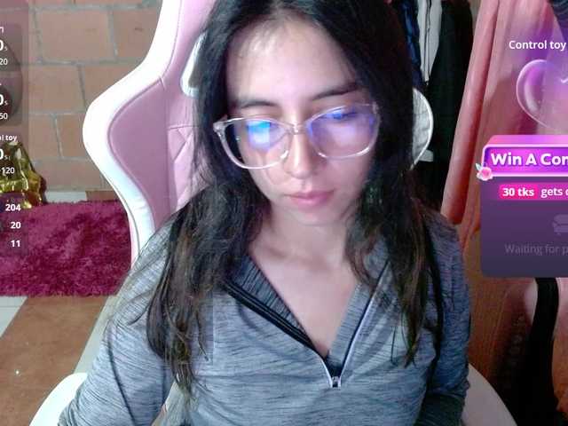 Maggie-Fox live cam on BongaCams