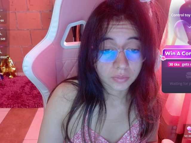 Maggie-Fox live cam on BongaCams