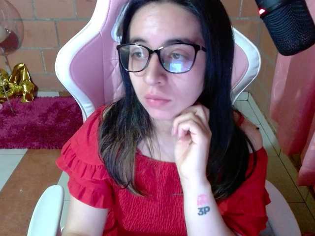 Maggie-Fox live webcam show
