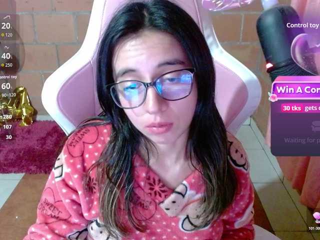 Maggie-Fox live cam on BongaCams