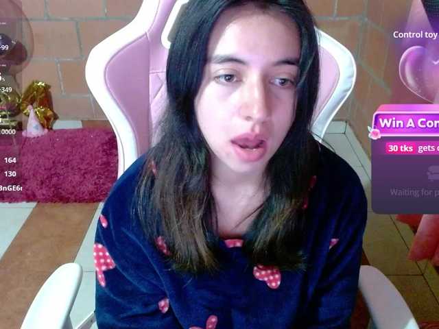 Maggie-Fox live cam on BongaCams