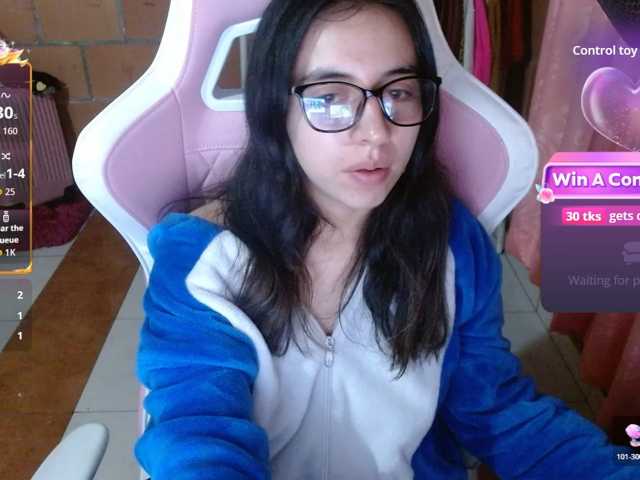 Maggie-Fox live cam on BongaCams