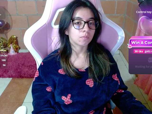 maggie-fox live sex show