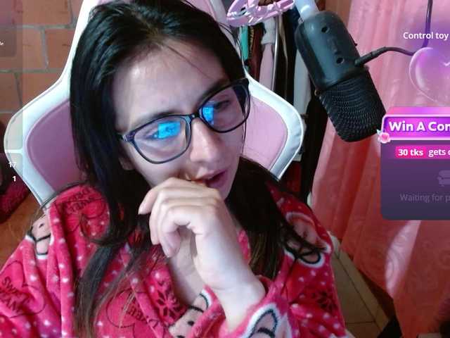 Maggie-Fox live cam on BongaCams