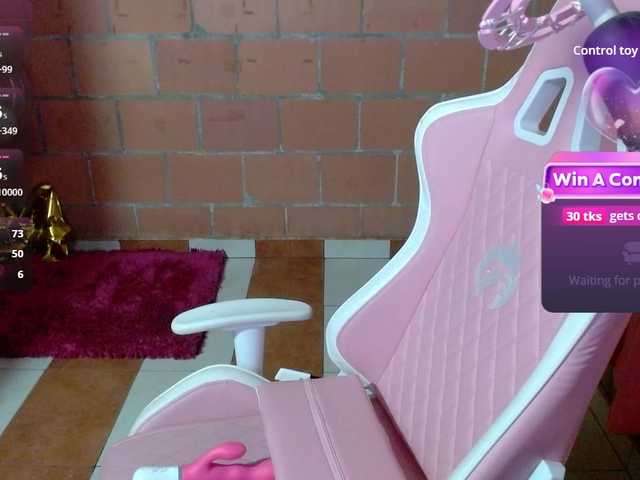 Maggie-Fox live webcam show