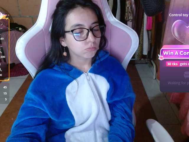Maggie-Fox live cam on BongaCams