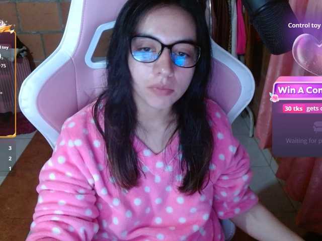 Maggie-Fox live cam on BongaCams