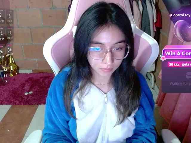 Maggie-Fox webcam