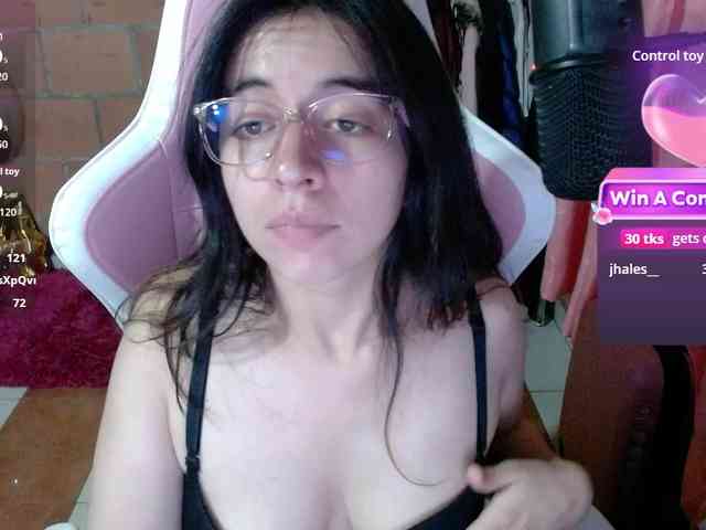 Maggie-Fox webcam