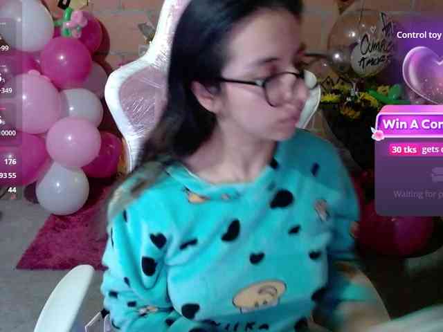 Maggie-Fox webcam