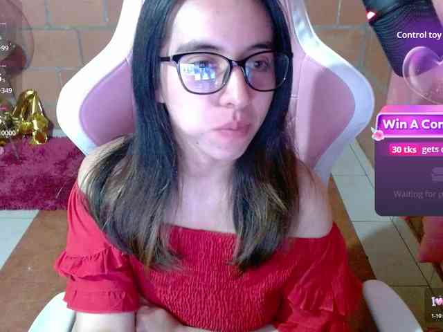 Maggie-Fox webcam