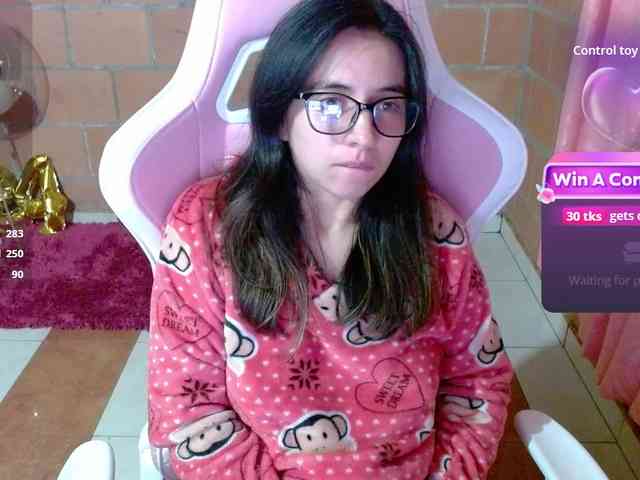 Maggie-Fox Live Webcam on BongaCams