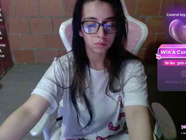 Maggie-Fox webcam