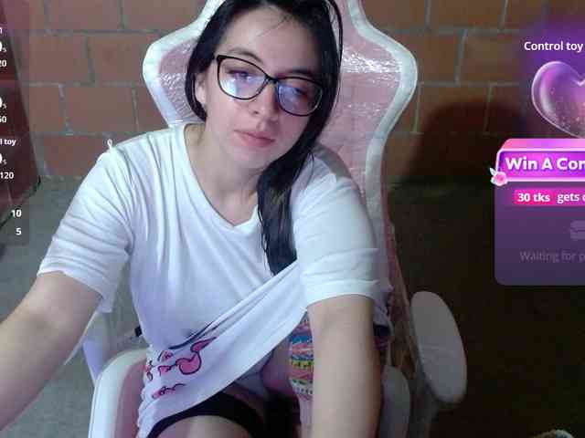 Maggie-Fox webcam
