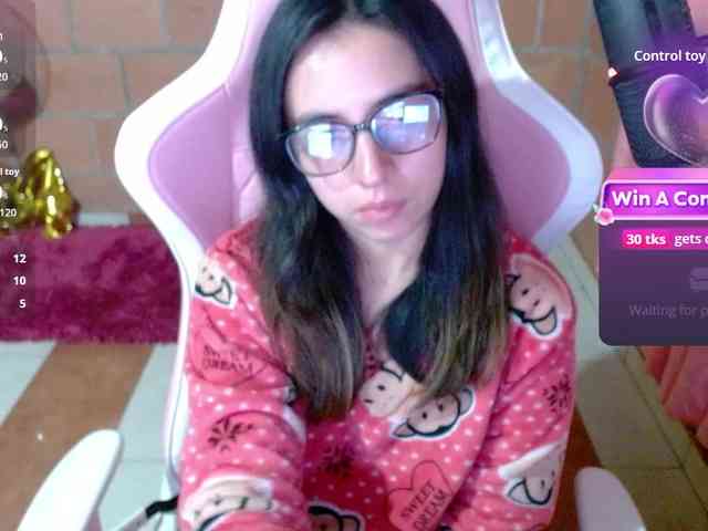 Maggie-Fox webcam