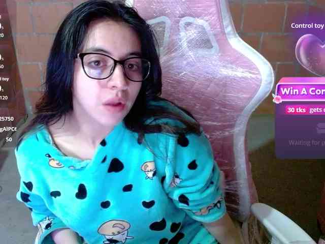 Maggie-Fox webcam