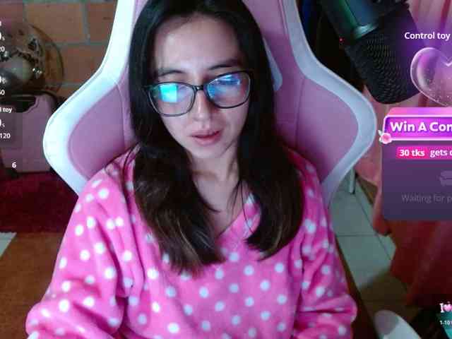 Maggie-Fox webcam