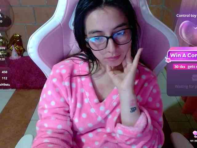 Maggie-Fox webcam