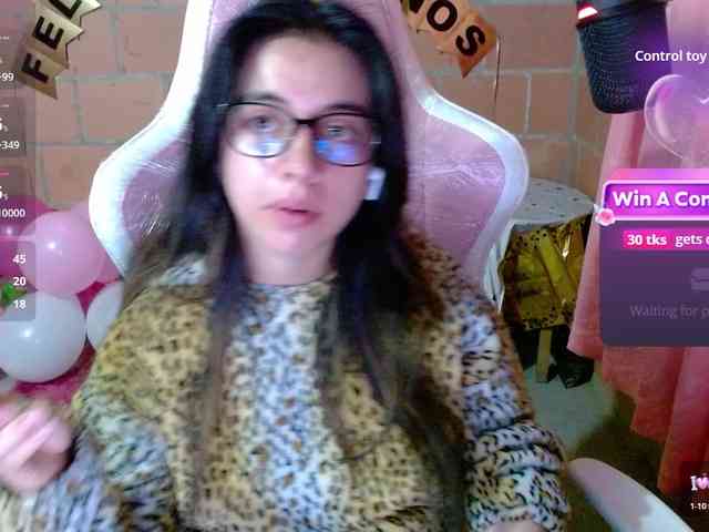 Maggie-Fox webcam