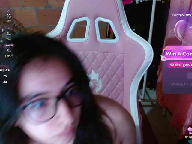 Maggie-Fox webcam