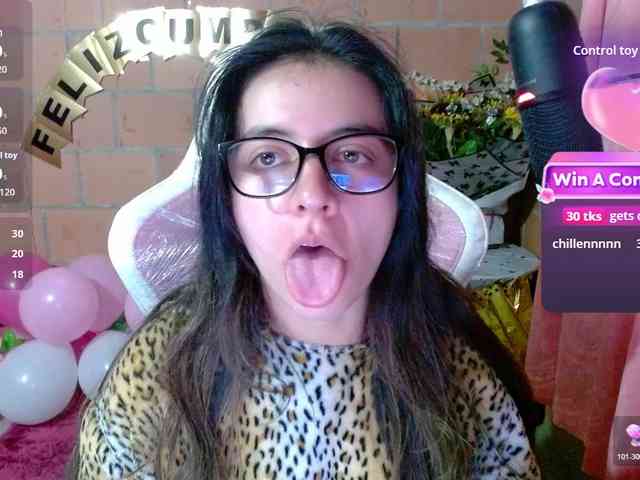 Maggie-Fox webcam
