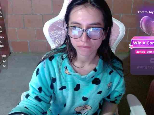 Maggie-Fox webcam