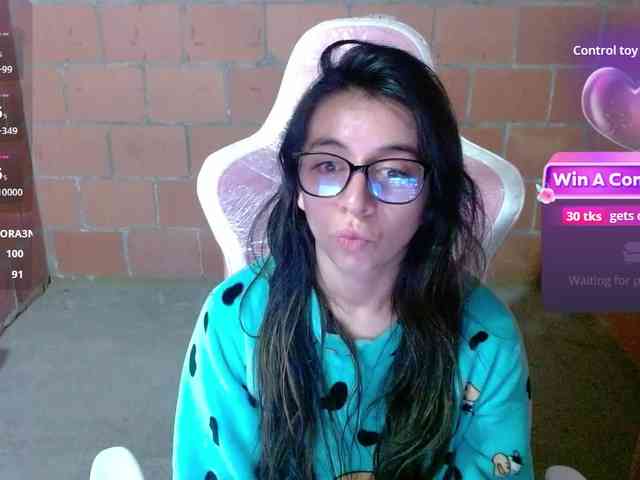 Maggie-Fox webcam