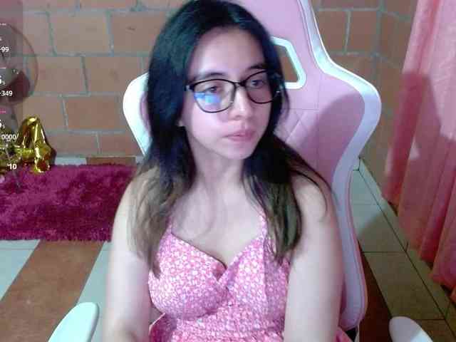 Maggie-Fox webcam