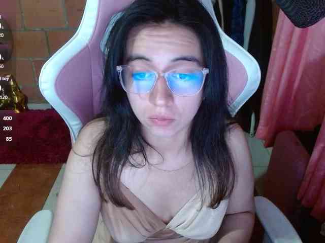 Maggie-Fox webcam