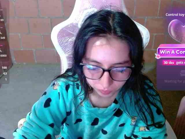 Maggie-Fox webcam