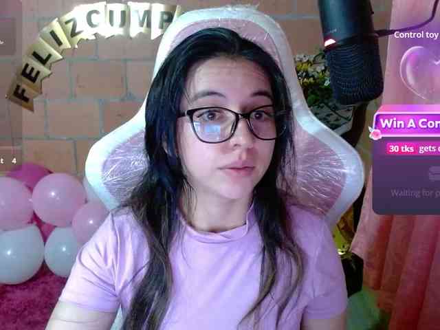 Maggie-Fox webcam