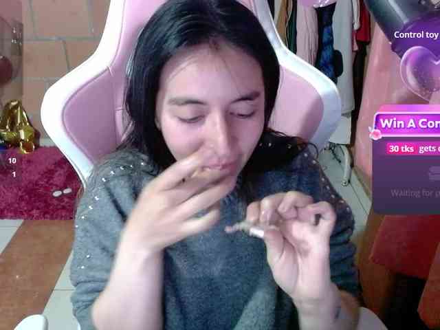 Maggie-Fox webcam