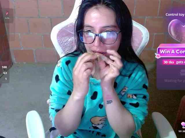 Maggie-Fox webcam