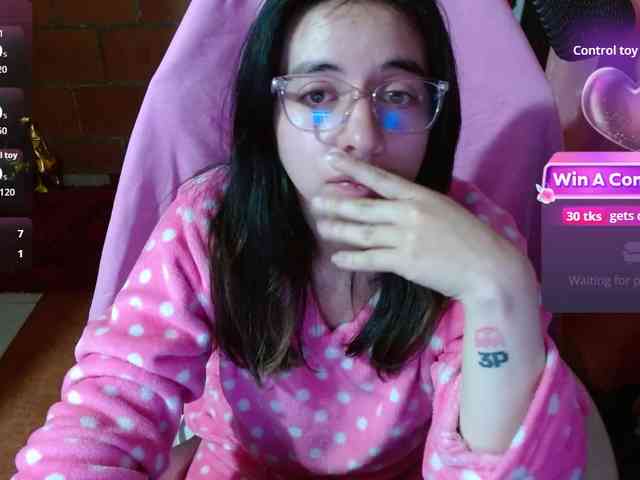 Maggie-Fox webcam