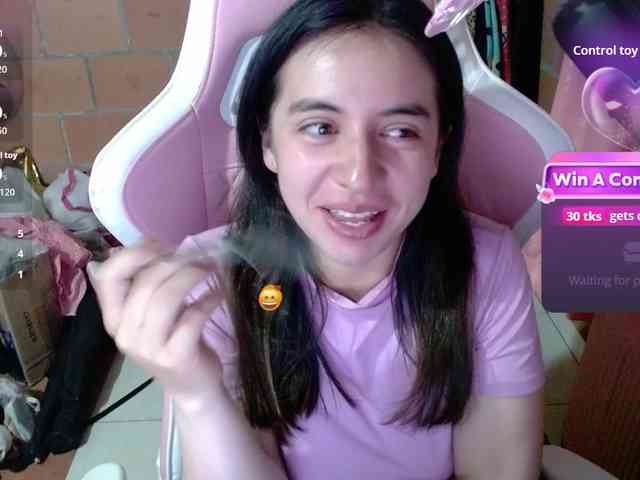 Maggie-Fox webcam