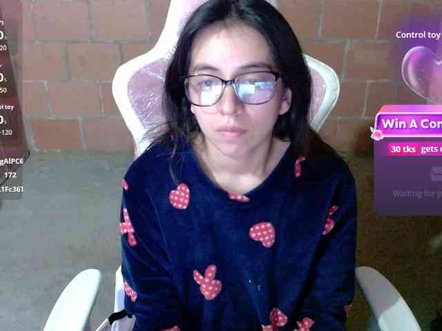 Maggie-Fox webcam