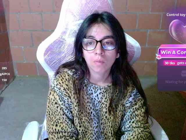 Maggie-Fox webcam