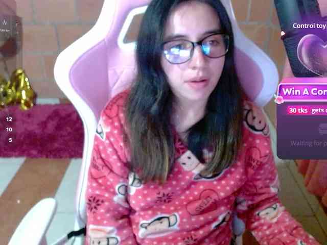 Maggie-Fox webcam