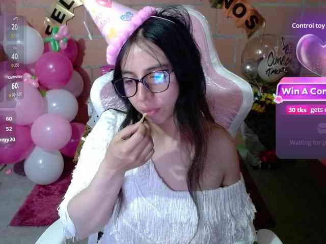 Maggie-Fox webcam