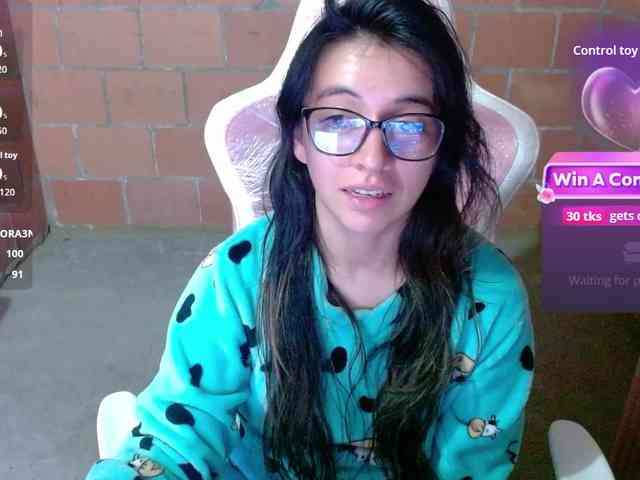 Maggie-Fox webcam