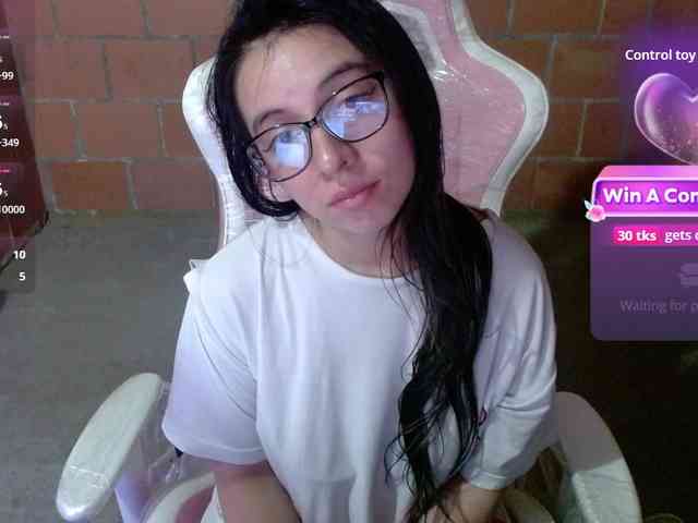 Maggie-Fox webcam
