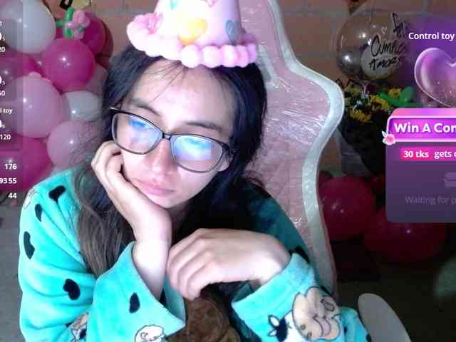 Maggie-Fox webcam