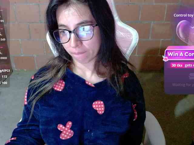 Maggie-Fox webcam