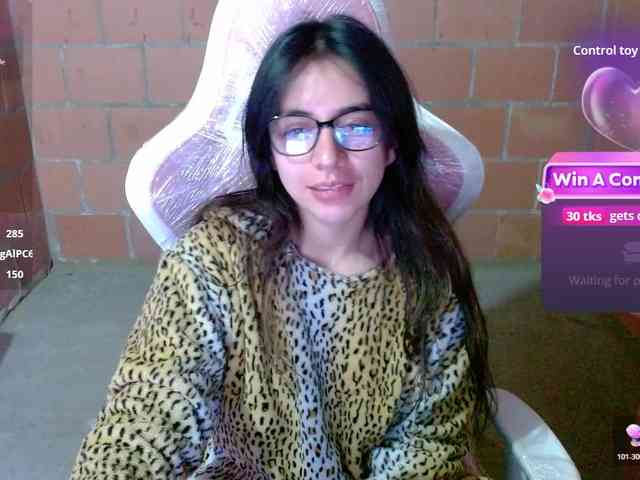 Maggie-Fox webcam
