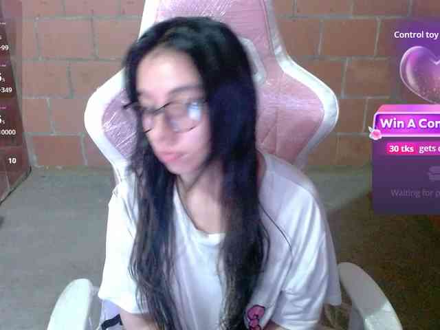 Maggie-Fox webcam